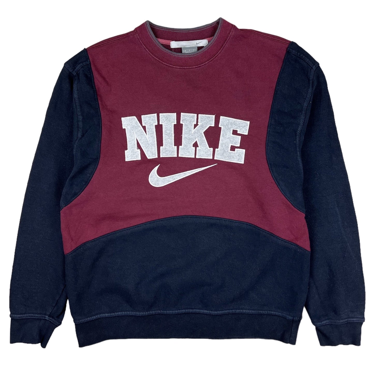 Nike Reworked Spellout Sweater (M)