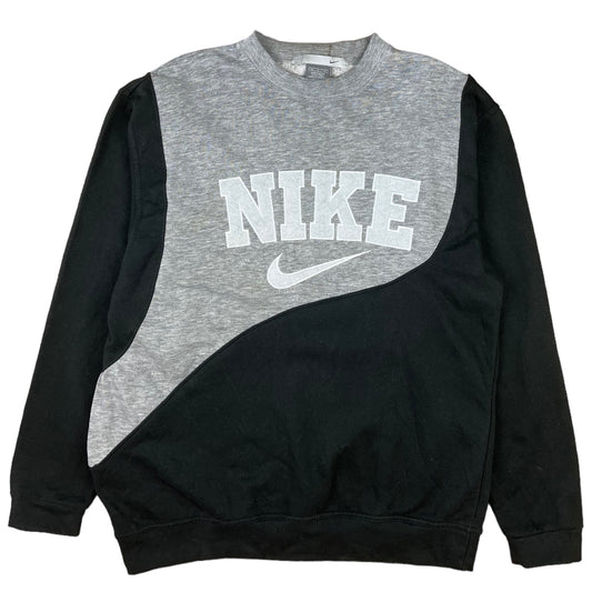 Nike Spellout Reworked Sweater (M/L)